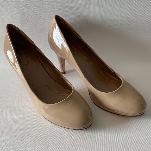 Style & Co. Shoes - Style & Co Women's Nude Pumps 10M